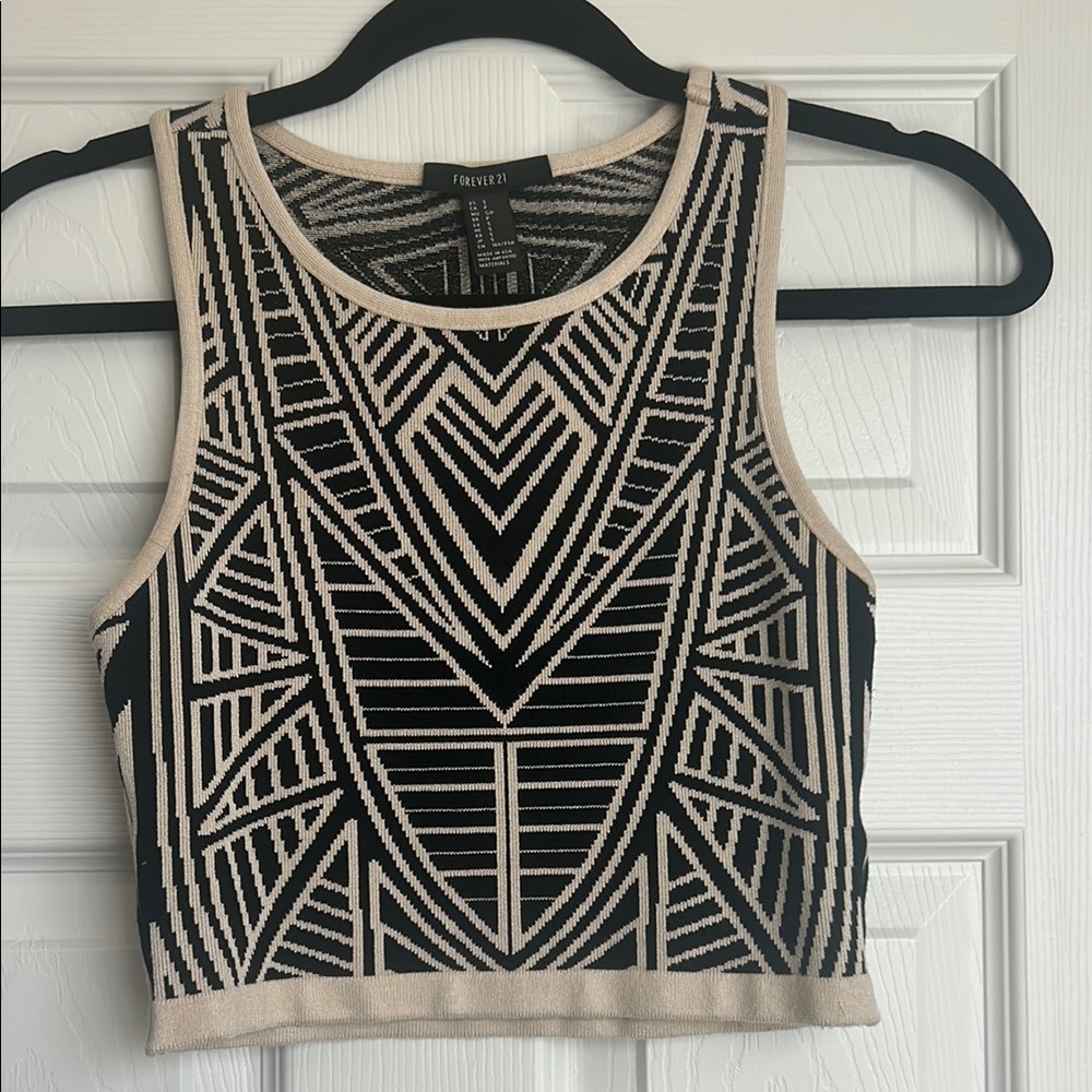 Forever 21 Black and Cream Geometric Knit Crop Tank